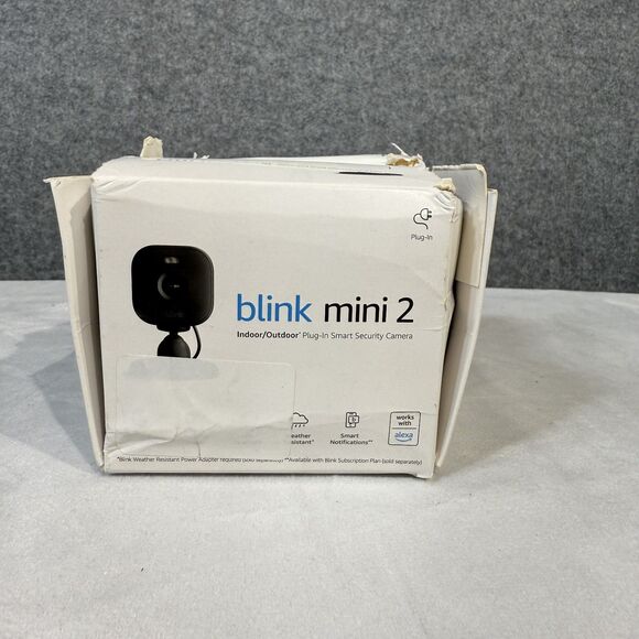 Lot of 2 NEW Blink Mini Indoor Plug-In HD Smart Security Camera BLACK With Audio - Picture 1 of 4